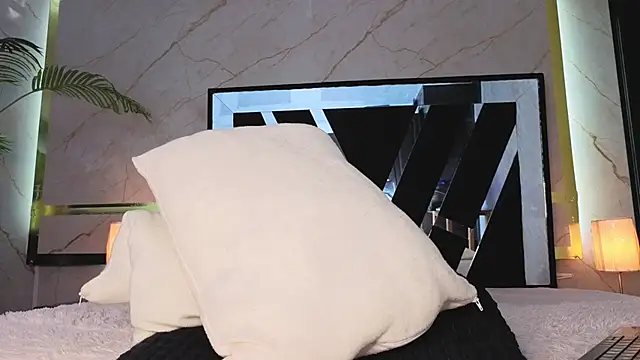 Princess_Violett webcam