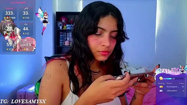 Lovelyamyy webcam