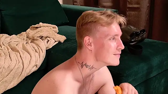 Watch SweetBoyAlexx live on EroticFlix - High definition streams