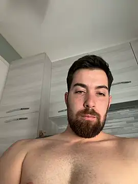 ragazzoitali live sex cam