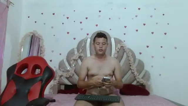 sven_fox723 webcam