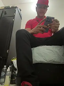 bigdick211292 webcam