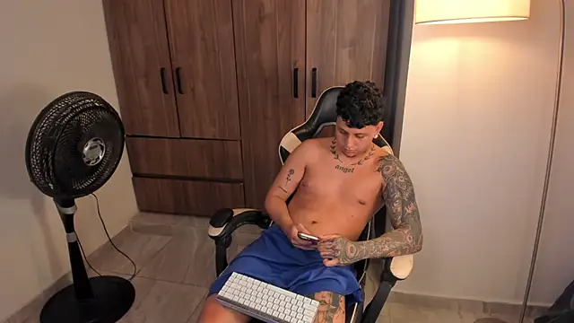 Jake_simons webcam