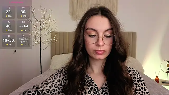 Real_cutie1 webcam