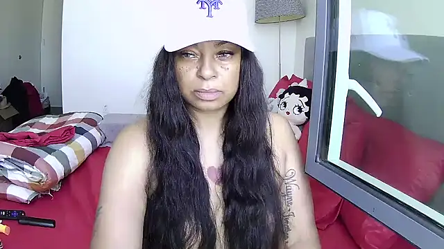 Watch MSweetLindaParks live on EroticFlix - High definition streams