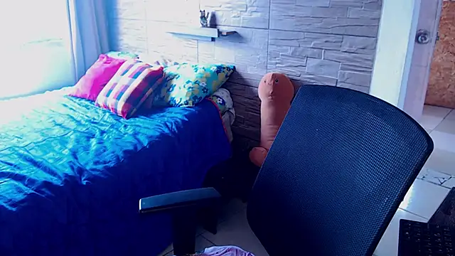 girl_milk2 webcam