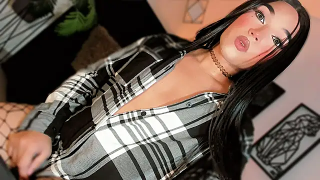 misstreslatin webcam