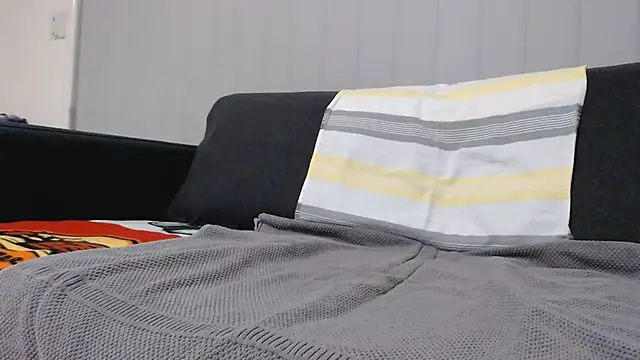 lilchristian@xh webcam