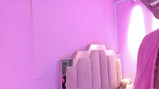 LoveQueen2 webcam