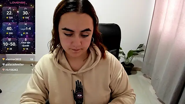 maryluna95 live cam on StripChat
