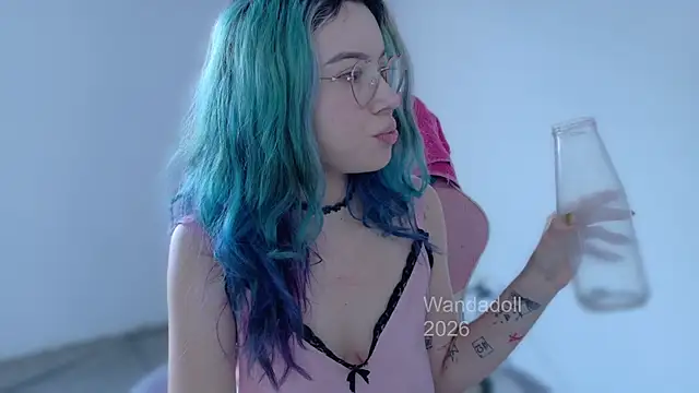 wandadoll - WandaDoll's free webcam - UK Sex Cams