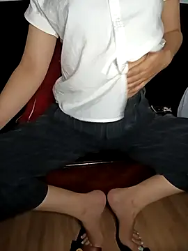 Ladygirl20 webcam