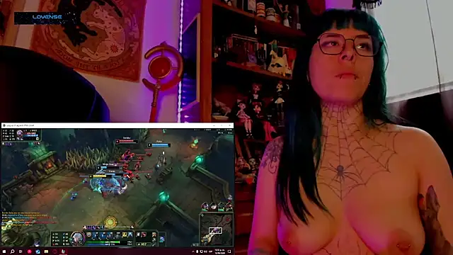 Hisato111 webcam
