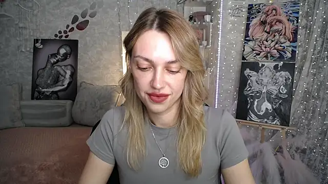 NickyAdamidi webcam