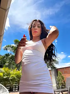MystiqueXXX webcam