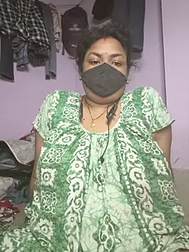 Deborbhavi222 webcam