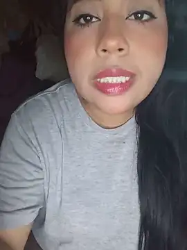 babykarollll webcam