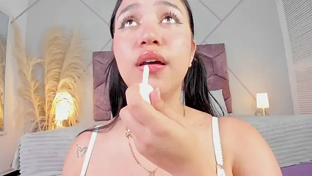 emily_nova_ webcam