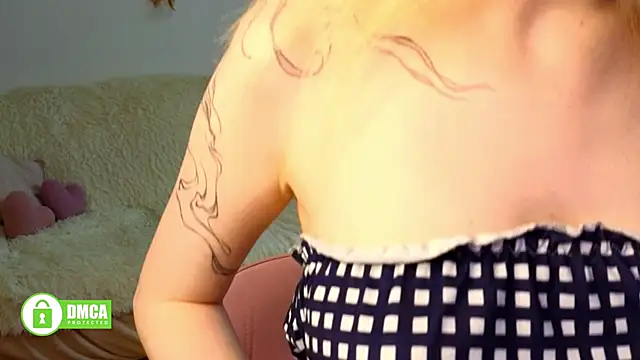 Rochelle_kitty webcam