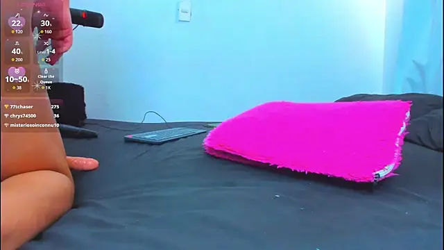 Danaa_moore_ webcam