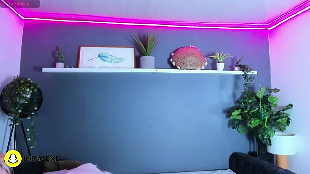 Kira_Exe_ webcam