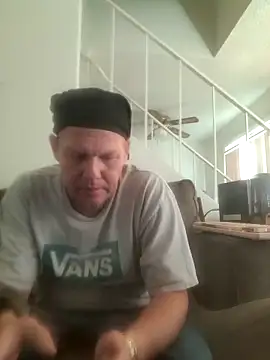 yourMasterisBored webcam