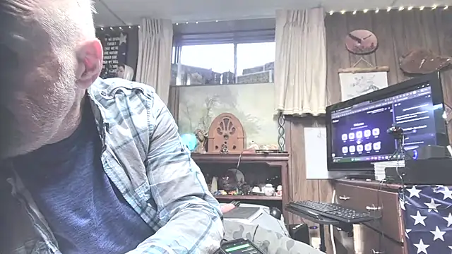 Makowboy webcam