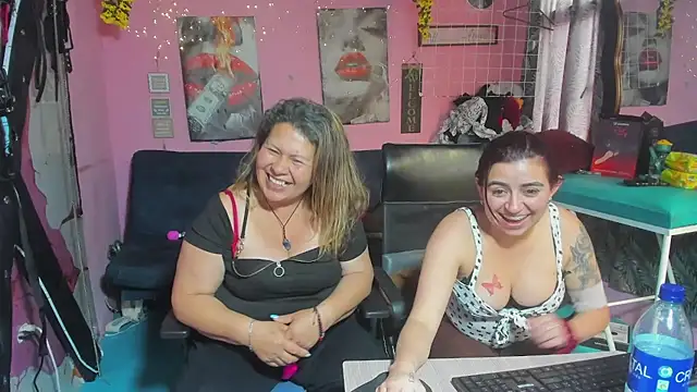 lesbiancuple webcam