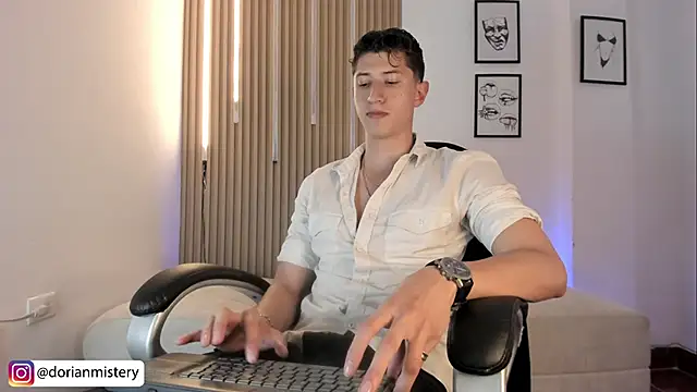 Dorianmistery2322_ webcam