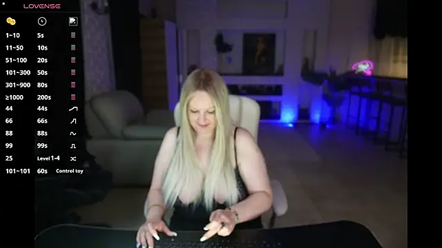MariemLui webcam