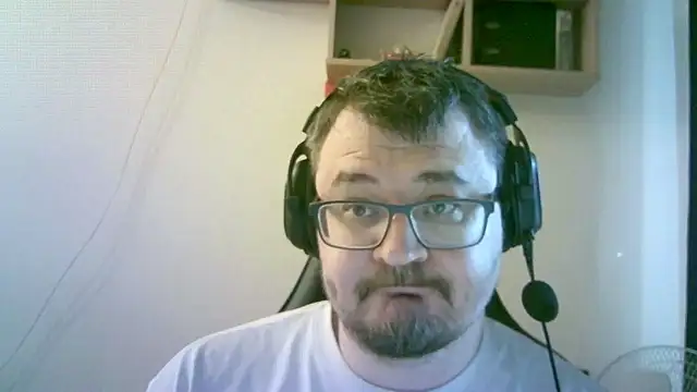 SirAbuser webcam