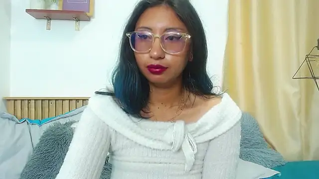 Violet_2003 webcam