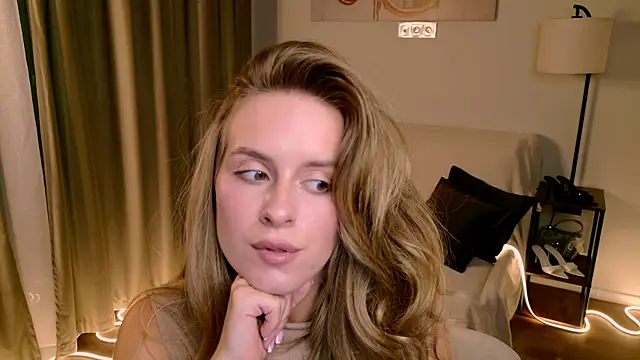 RozzitaBedberry webcam