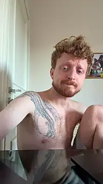 Red_dragon94 webcam