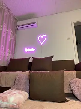 Sabrinedivinee webcam
