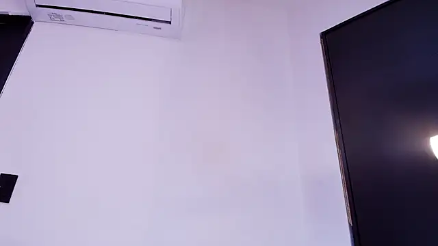 Karla_hilton1