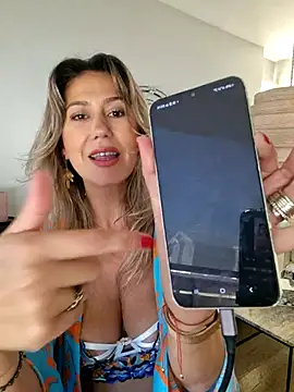 celynaross (Ask my age) - Squirt