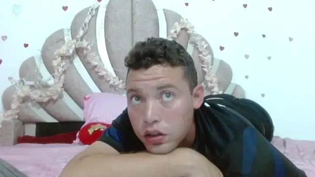 sven_fox723 webcam