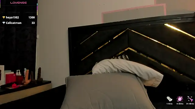 april_jones05 webcam