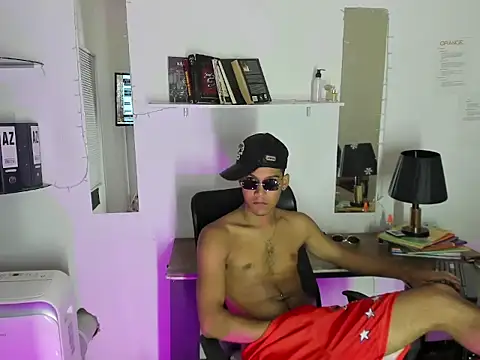 xxKamadevaxx live sex cam