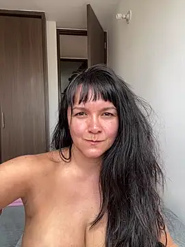 Watch Nova_Gabriela live on EroticFlix - High definition streams