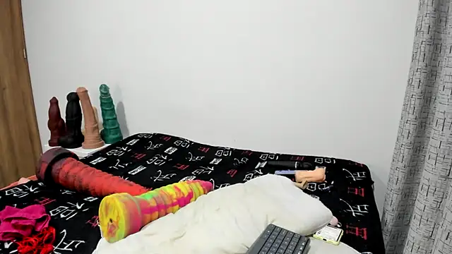 Watch charlloteevans_X live on EroticFlix - High definition streams