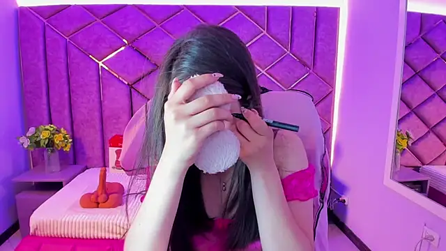 sarah_sweett_ webcam