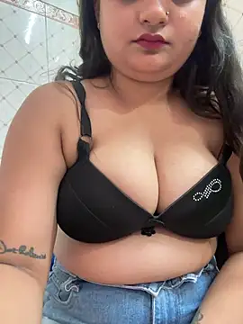 Curvy_Anaya webcam
