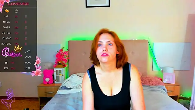 DellaRows webcam