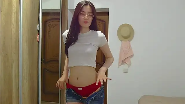 AshleyTropiano webcam