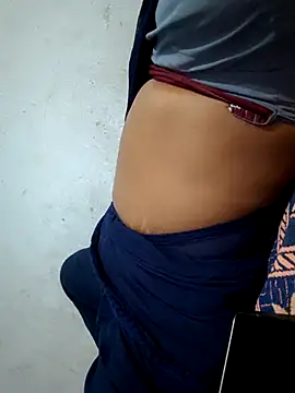 Tamil_Hot_HoneyBee live cam on StripChat