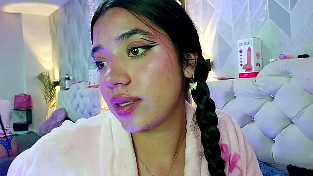 Zaira_bonny live cam on StripChat