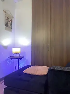 Watch te_para_dos live on EroticFlix - High definition streams