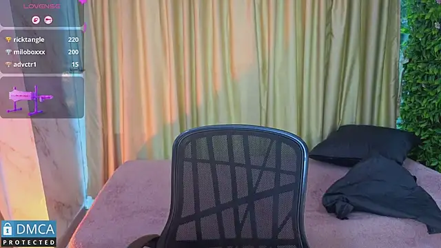 nena_cupcake_ webcam